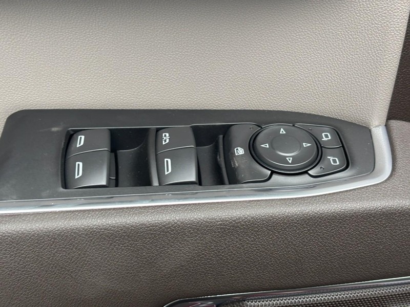 Chevrolet Silverado 1500 Vehicle Image 19