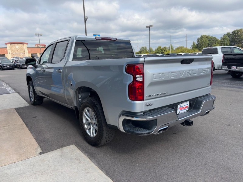 Chevrolet Silverado 1500 Vehicle Full-screen Gallery Image 06