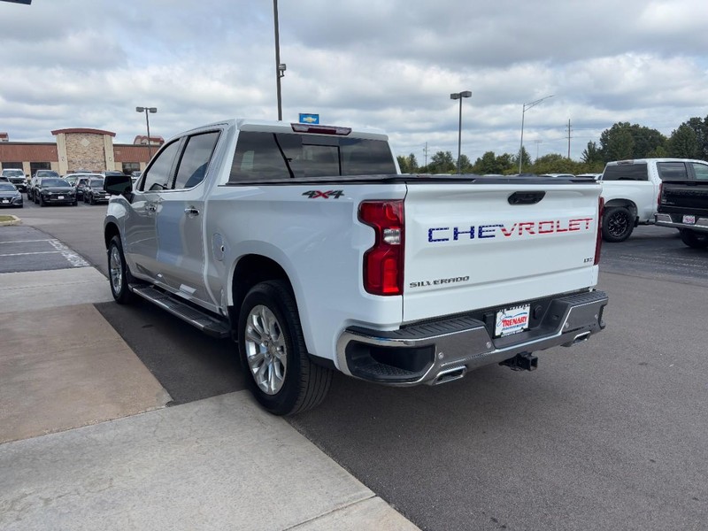 Chevrolet Silverado 1500 Vehicle Image 06