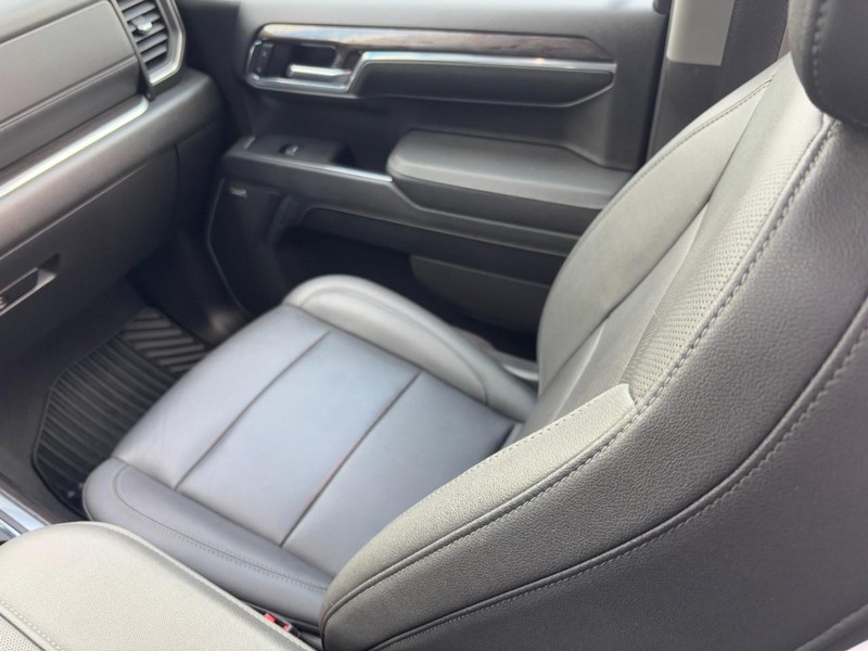 Chevrolet Silverado 1500 Vehicle Image 15