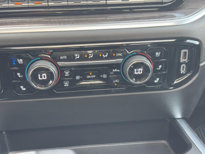 Chevrolet Silverado 1500 Vehicle Image 23