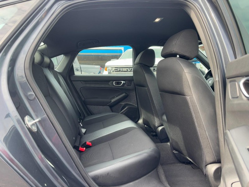 Honda Civic Sedan Vehicle Image 10