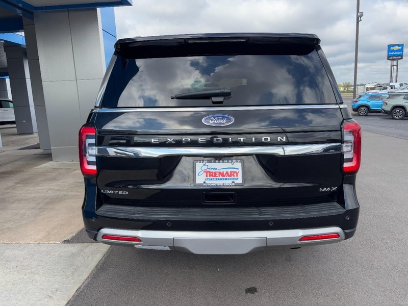 Ford Expedition Max Vehicle Image 05