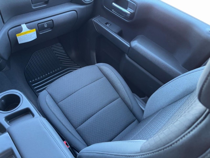 Chevrolet Silverado 1500 Vehicle Image 10