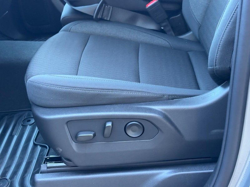 Chevrolet Silverado 1500 Vehicle Image 19