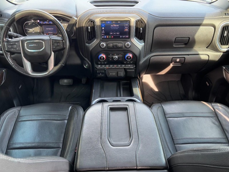 GMC Sierra 2500HD Vehicle Image 11