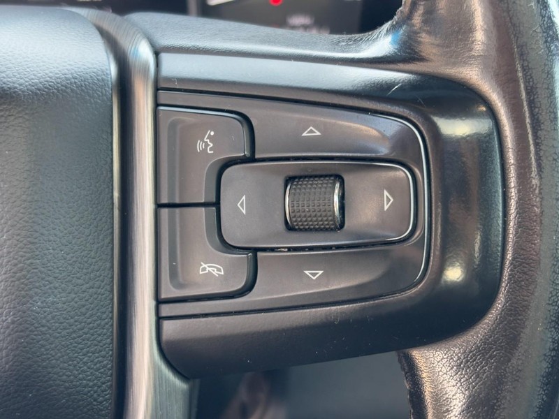 GMC Sierra 2500HD Vehicle Image 18