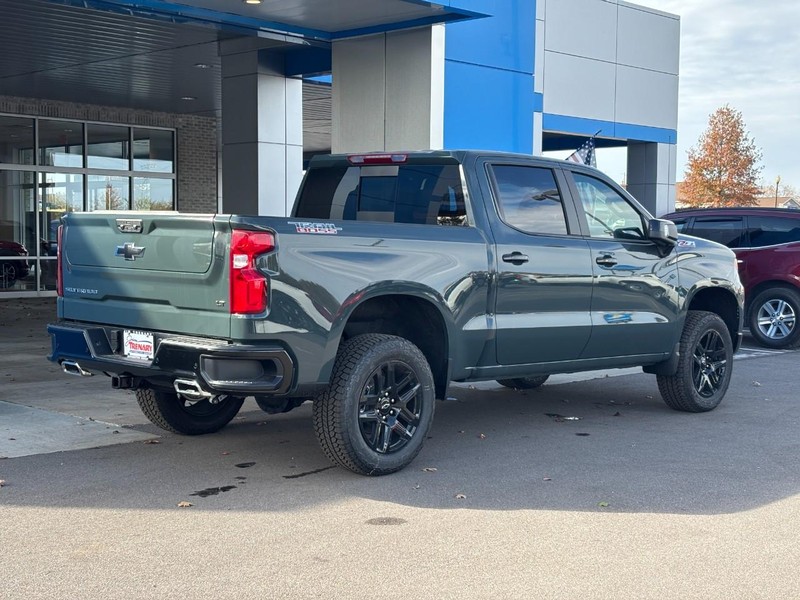 Chevrolet Silverado 1500 Vehicle Image 03