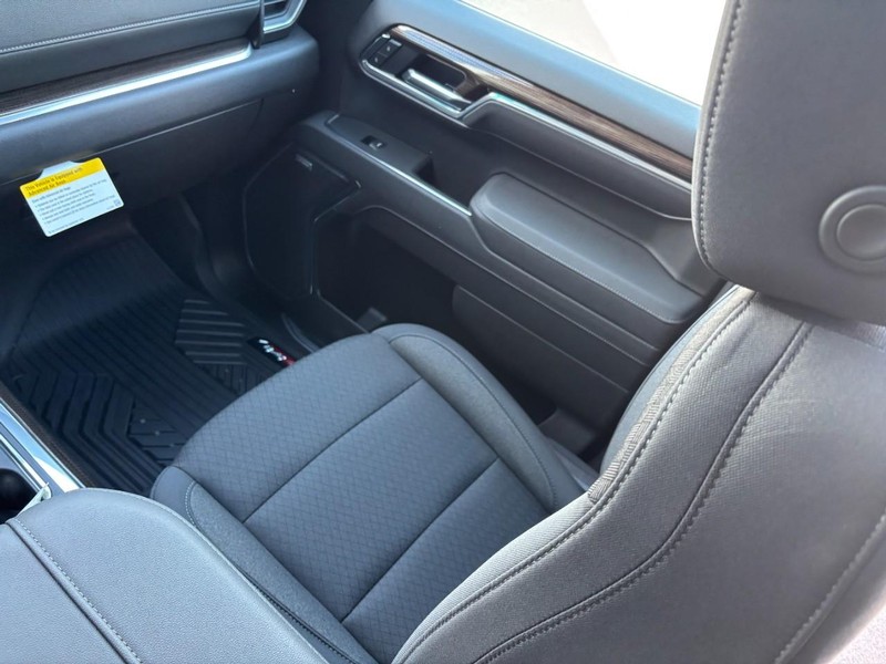 Chevrolet Silverado 1500 Vehicle Image 10