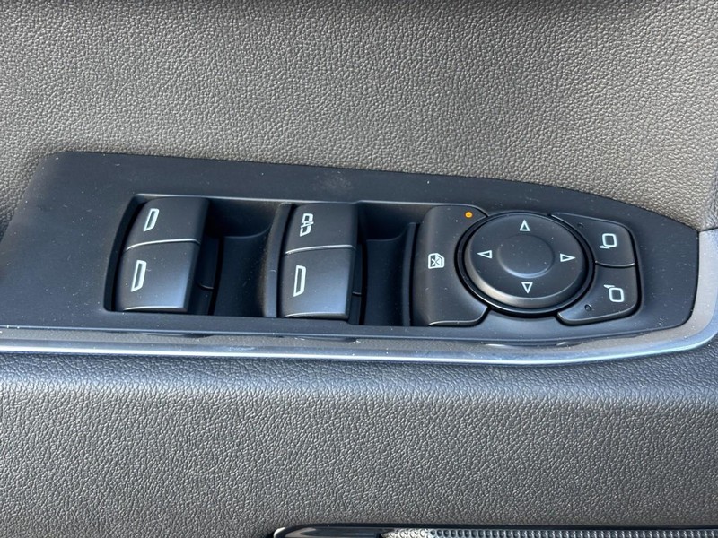 Chevrolet Silverado 1500 Vehicle Image 19