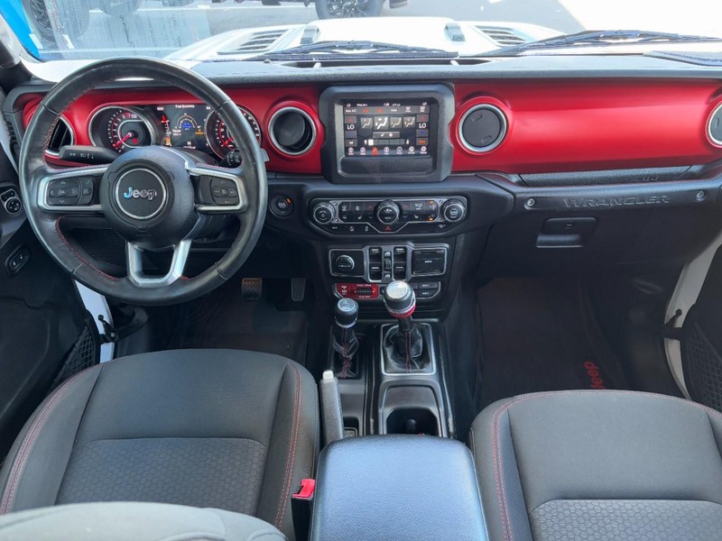 Jeep Wrangler Unlimited Vehicle Image 11