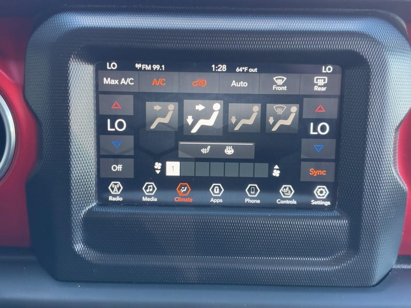 Jeep Wrangler Unlimited Vehicle Image 13