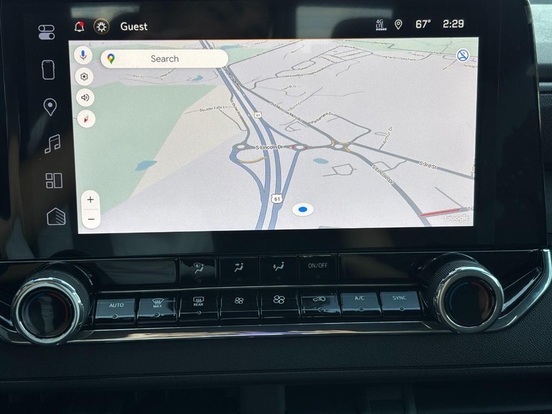 Chevrolet Colorado Vehicle Image 14