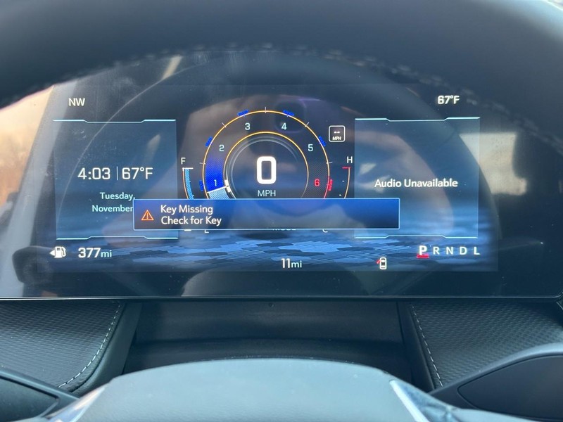 Chevrolet Equinox Vehicle Image 14