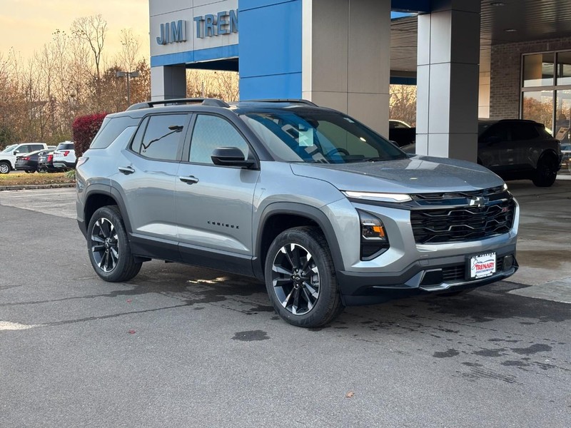 Chevrolet Equinox Vehicle Image 02