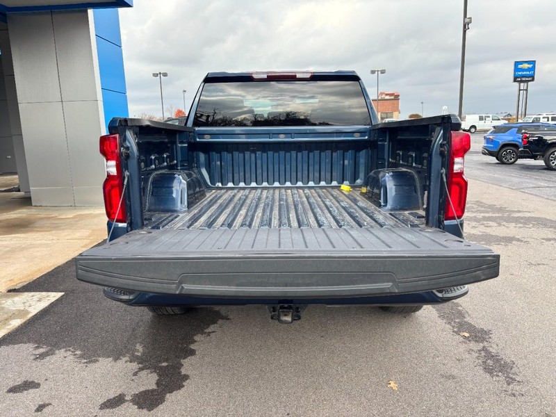 Chevrolet Silverado 1500 Vehicle Image 04