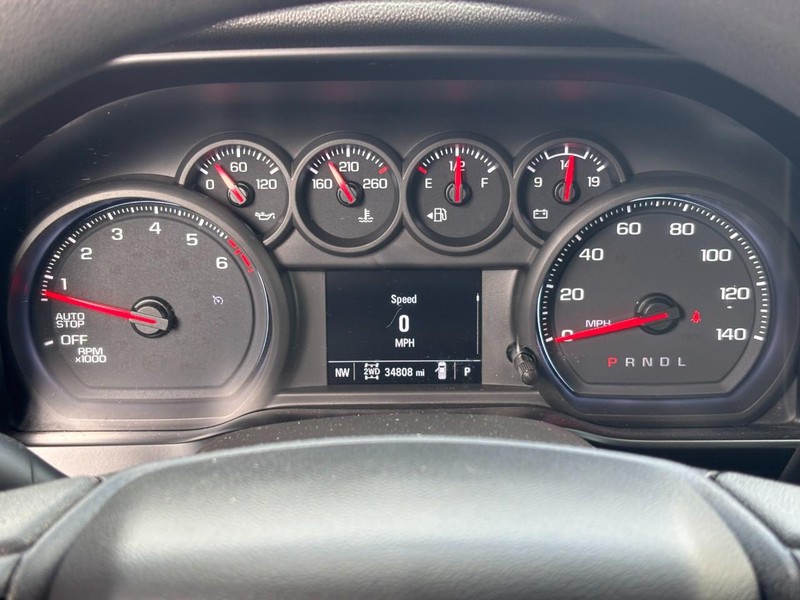 Chevrolet Silverado 1500 Vehicle Image 18