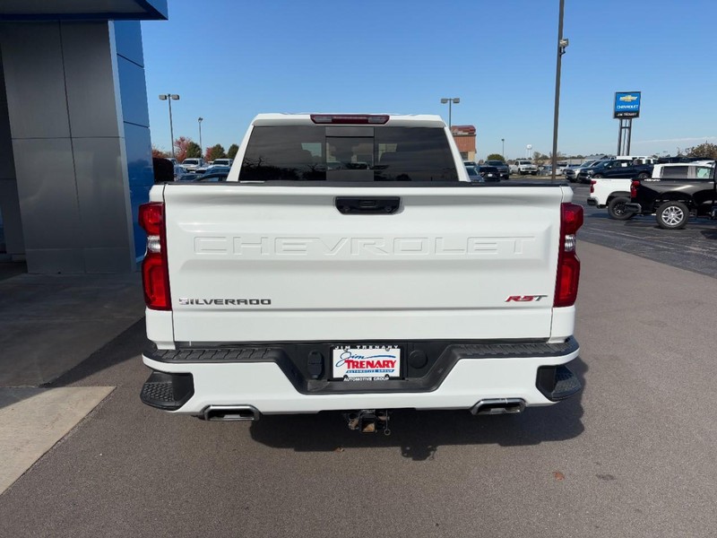 Chevrolet Silverado 1500 Vehicle Image 05