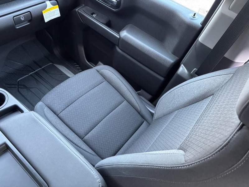 Chevrolet Silverado 1500 Vehicle Image 10