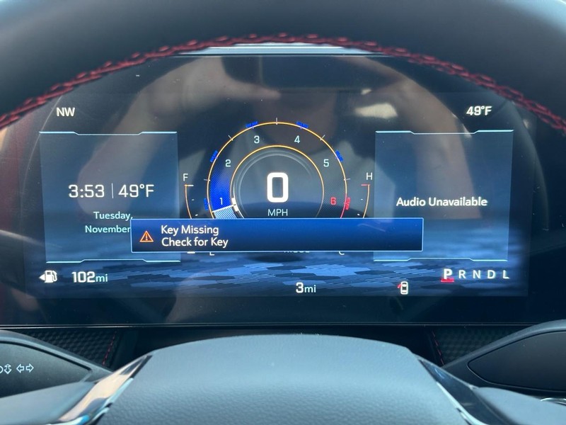 Chevrolet Equinox Vehicle Image 14