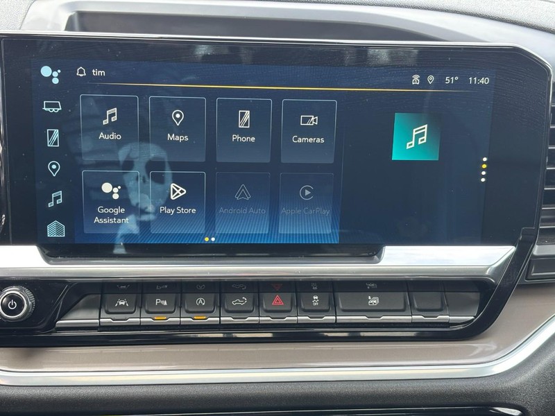 Chevrolet Silverado 1500 Vehicle Full-screen Gallery Image 20