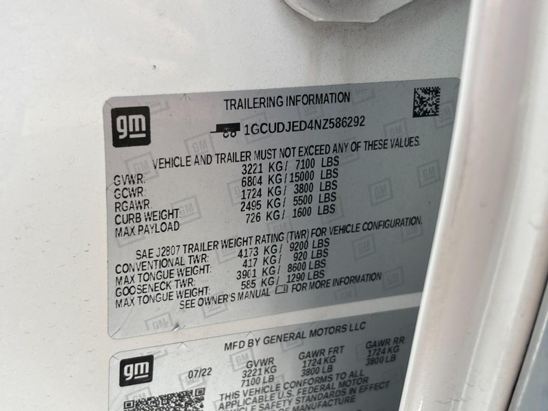 Chevrolet Silverado 1500 Vehicle Full-screen Gallery Image 27