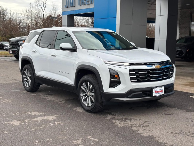 Chevrolet Equinox Vehicle Full-screen Gallery Image 02