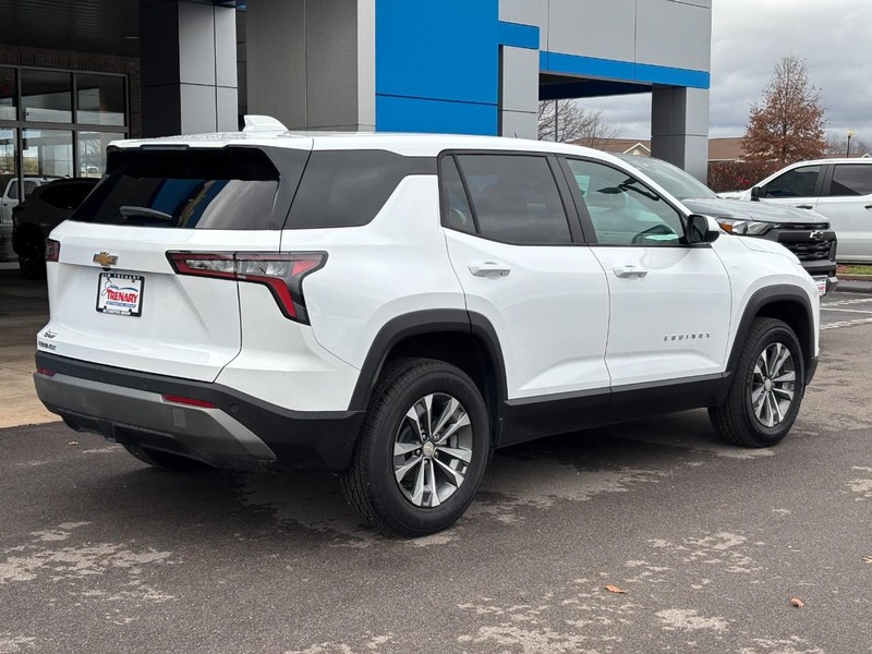 Chevrolet Equinox Vehicle Full-screen Gallery Image 03