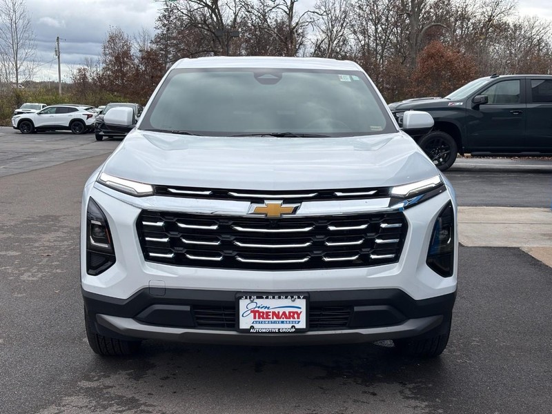 Chevrolet Equinox Vehicle Full-screen Gallery Image 08