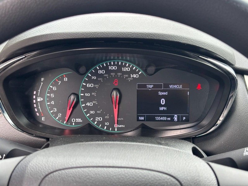 Chevrolet Trax Vehicle Image 17