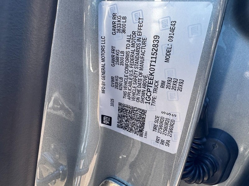 Chevrolet Colorado Vehicle Image 19