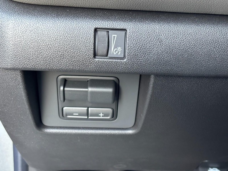 Chevrolet Colorado Vehicle Image 10