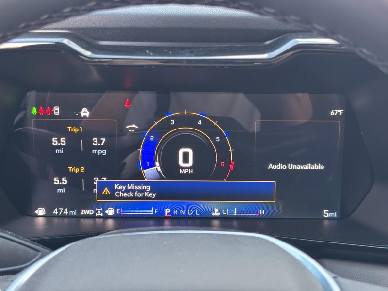 Chevrolet Colorado Vehicle Image 13