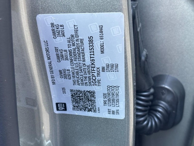 Chevrolet Colorado Vehicle Image 20