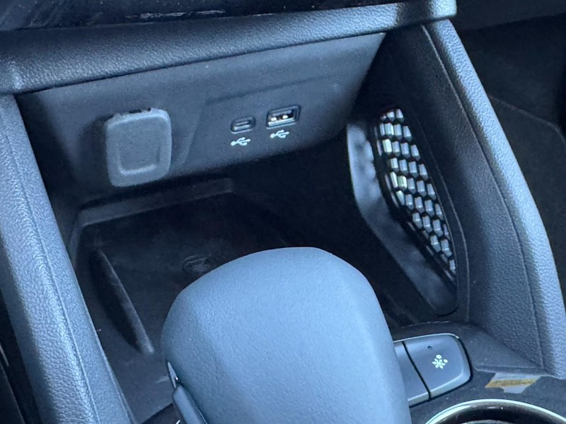 Chevrolet TrailBlazer Vehicle Image 15