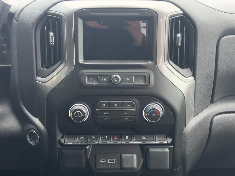 Chevrolet Silverado 1500 Vehicle Image 08