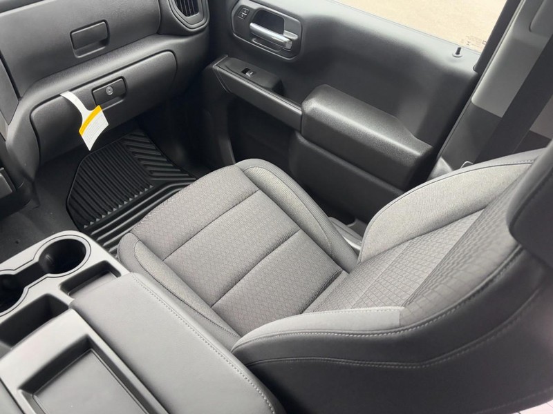 Chevrolet Silverado 1500 Vehicle Image 09