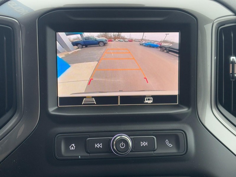 Chevrolet Silverado 1500 Vehicle Image 15