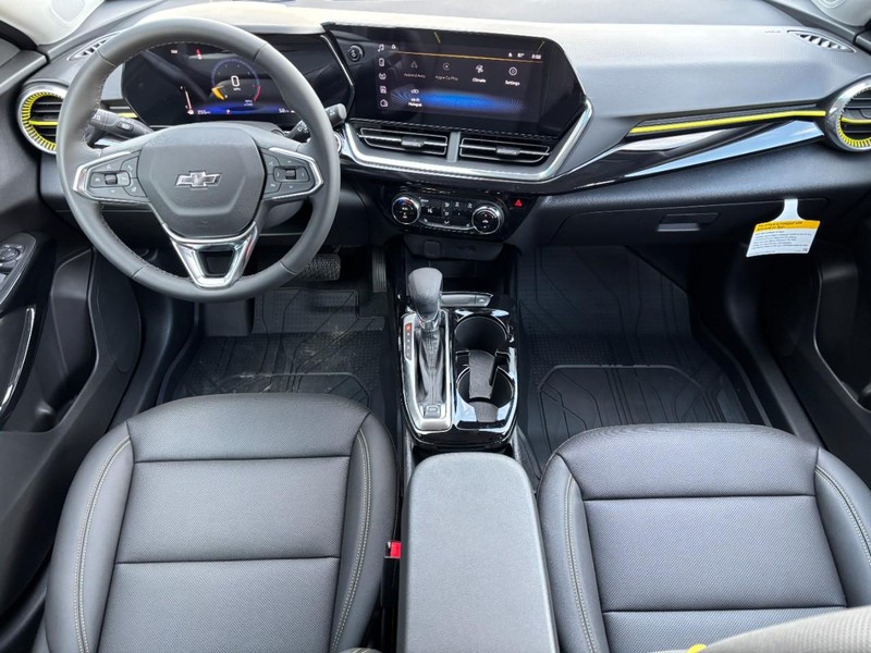 Chevrolet Trax Vehicle Image 06