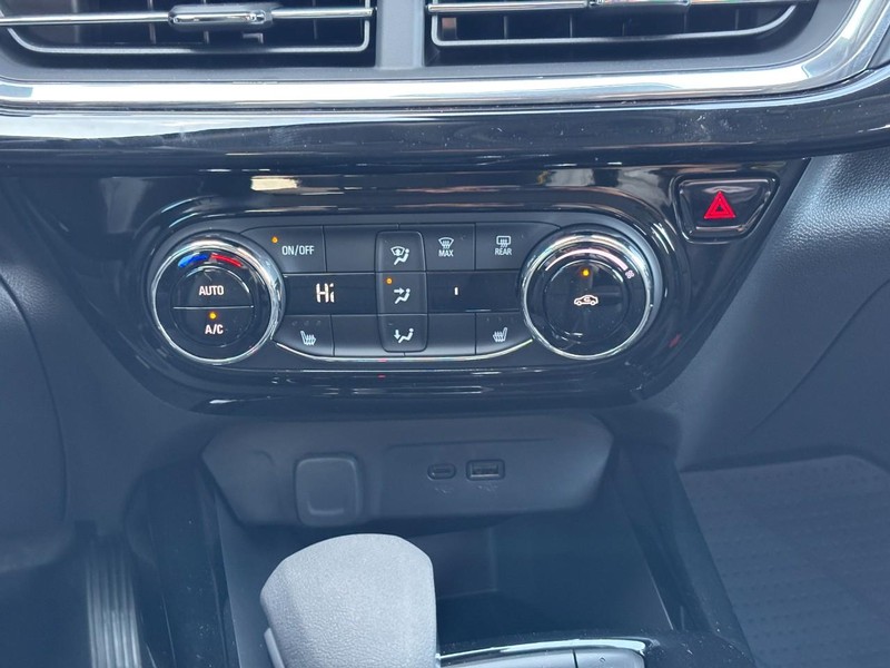 Chevrolet Trax Vehicle Image 09