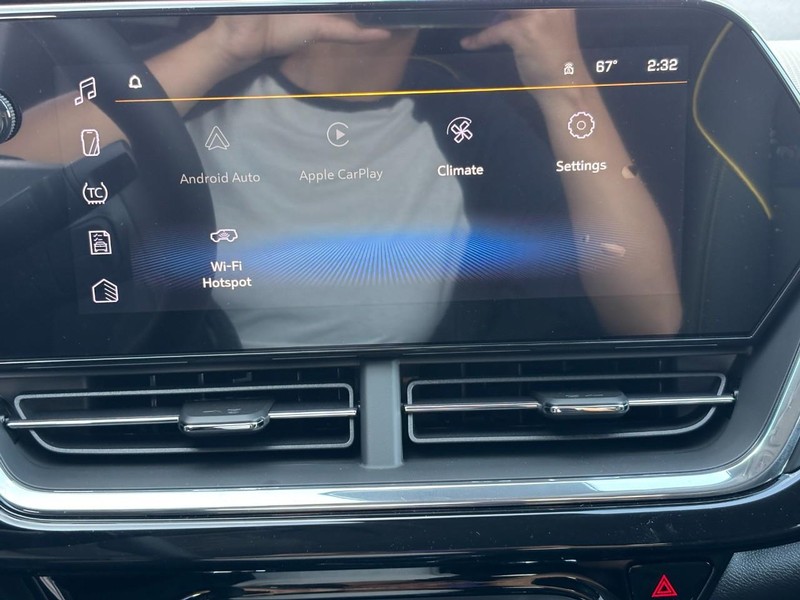 Chevrolet Trax Vehicle Image 15