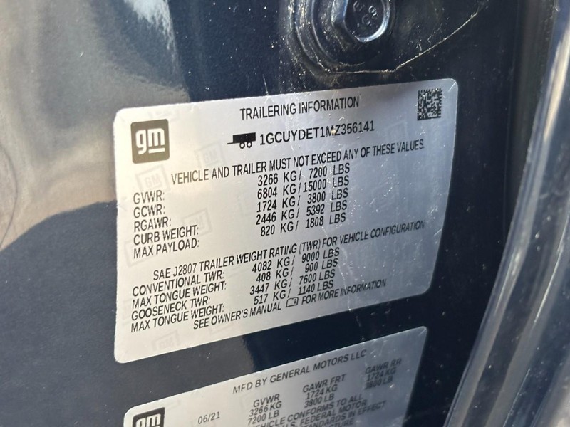 Chevrolet Silverado 1500 Vehicle Full-screen Gallery Image 26