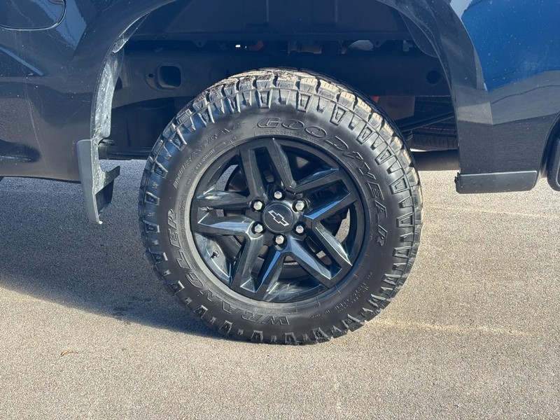 Chevrolet Silverado 1500 Vehicle Image 06