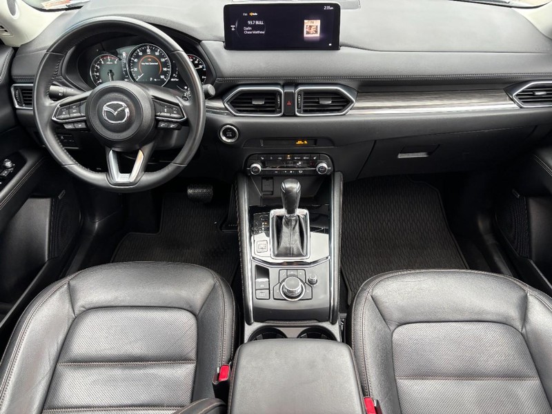 Mazda CX-5 Vehicle Image 11