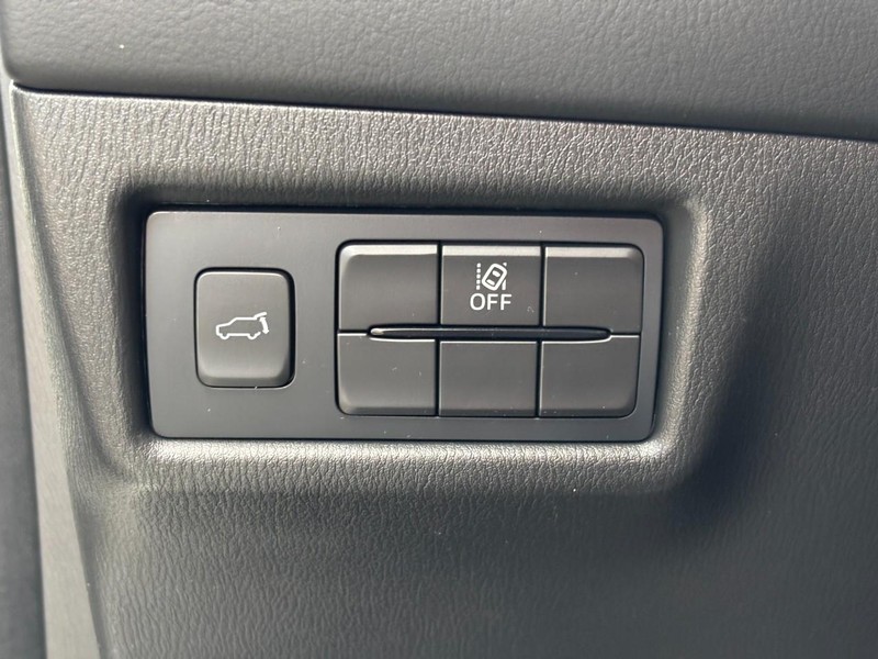 Mazda CX-5 Vehicle Image 16