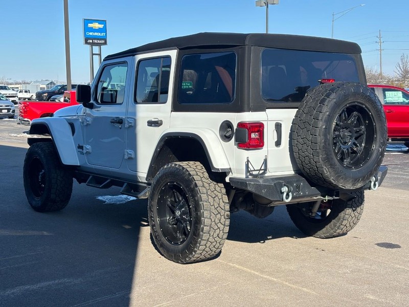 Jeep Wrangler Vehicle Image 06