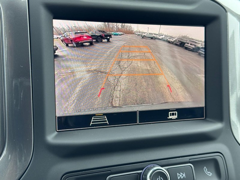 Chevrolet Silverado 1500 Vehicle Image 16