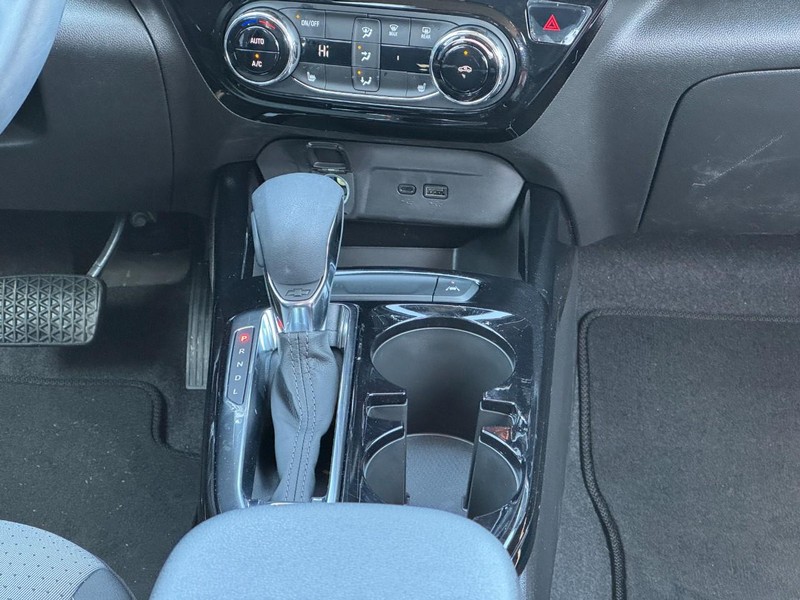 Chevrolet Trax Vehicle Image 09