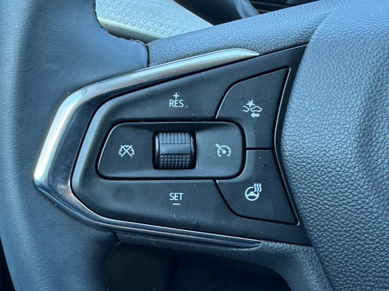 Chevrolet Trax Vehicle Image 13