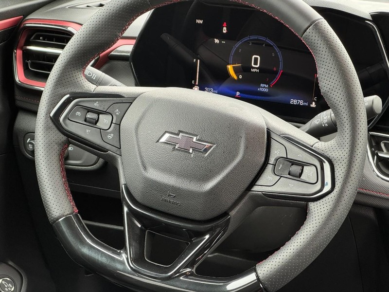 Chevrolet TrailBlazer Vehicle Image 07